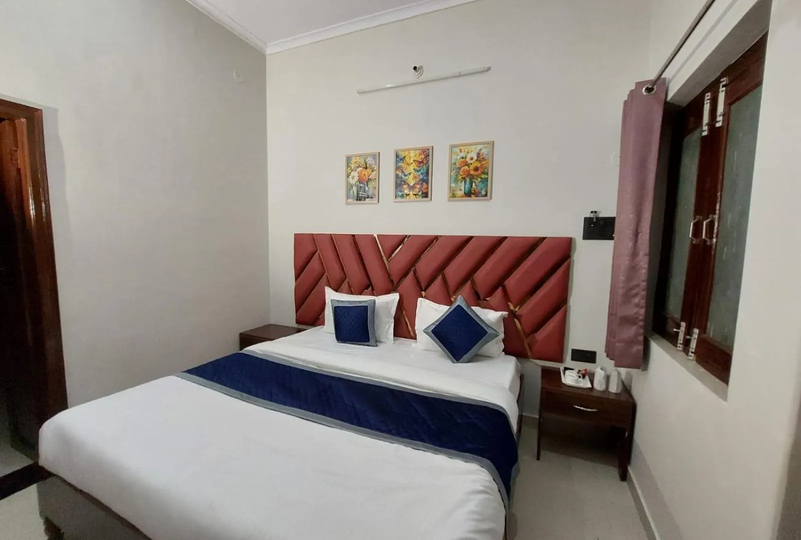 Kailasha Inn Varanasi India